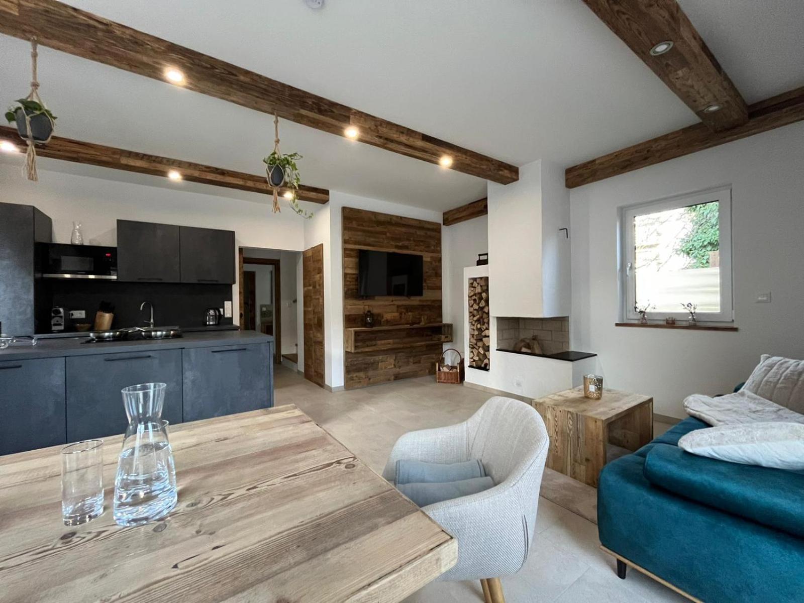 Arnfels Residences Am Tor Zur Suedsteirischen Weinstrasse מראה חיצוני תמונה